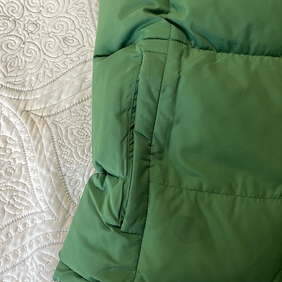 Lilly Pulitzer Reversible Puffer Vest - Picture 9 of 11
